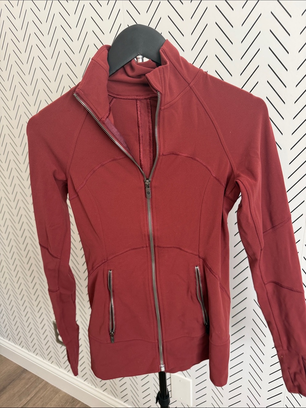 lululemon athletica Women's Zip-Up Jacket in Burgundy
